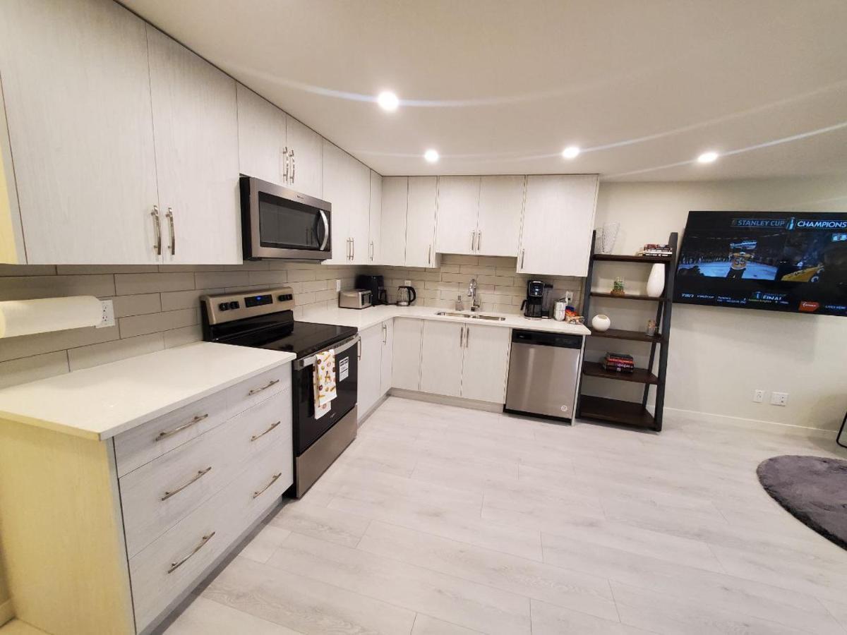 Appartement Cozy Rockland Park Unit+parking Calgary